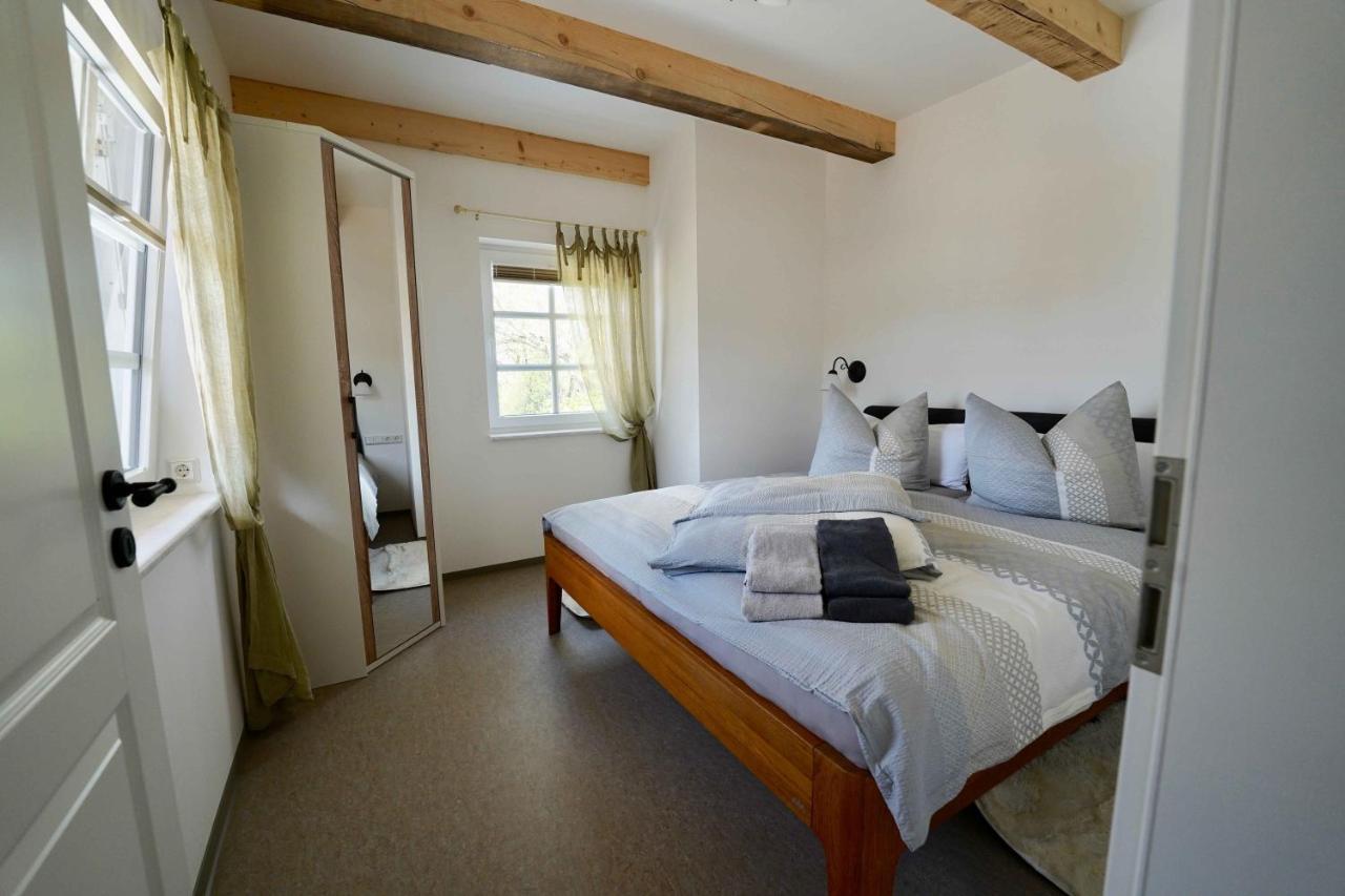 Familien- Und Apartmenthotel Lerchenberghof Walddorf  Ngoại thất bức ảnh