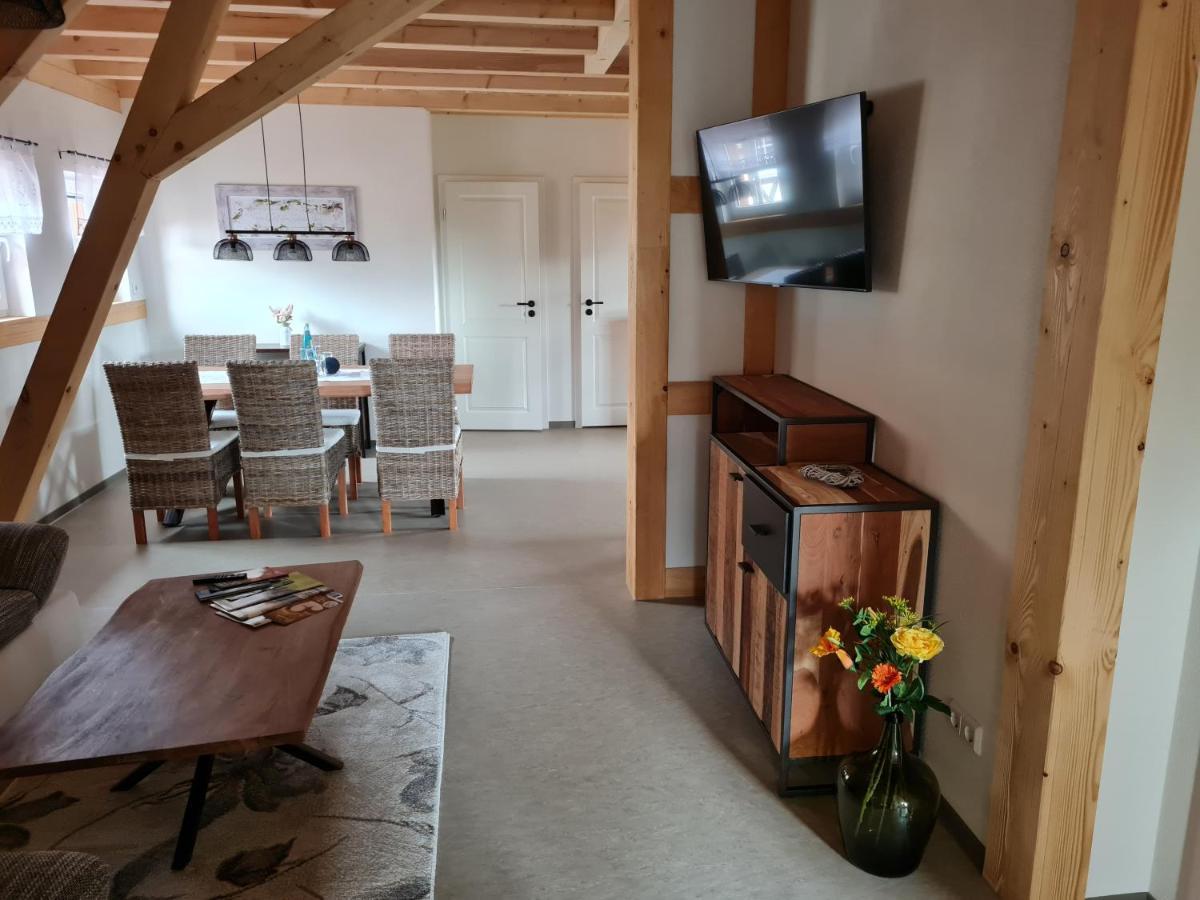 Familien- Und Apartmenthotel Lerchenberghof Walddorf  Ngoại thất bức ảnh